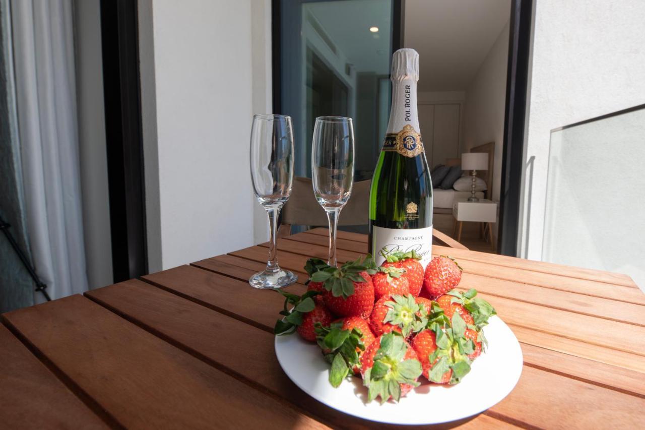 Brand New Luxury 1 Bed 2 Bath Apartment - Spa & Pool Gibraltar Exterior foto